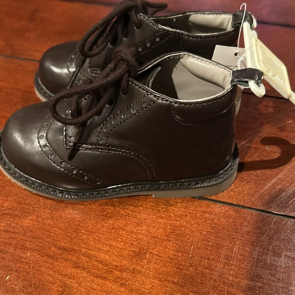 NWT Baby Gap Brown Lace Up Oxford Boots INFANT  Size 7